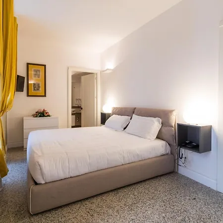 Lungomare Gæstehus Napoli